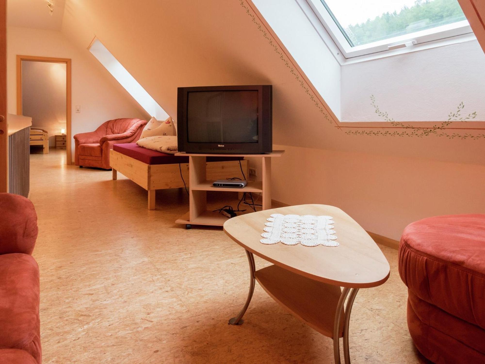Cosy Farmhouse Apartment At The Edge Of The Forest Mühlenbach Kültér fotó